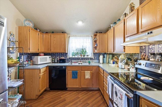 170 E Miles Ave, Hayden, ID 83835