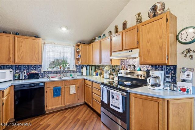 170 E Miles Ave, Hayden, ID 83835