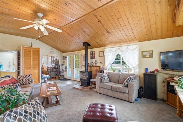 170 E Miles Ave, Hayden, ID 83835