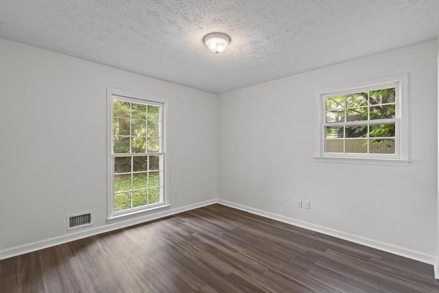 246 Barbara Lane SW, Mableton, GA 30126