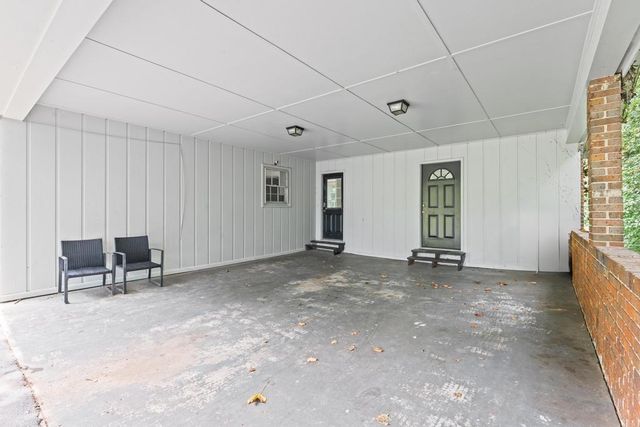 246 Barbara Lane SW, Mableton, GA 30126
