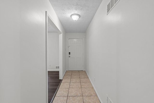 246 Barbara Lane SW, Mableton, GA 30126