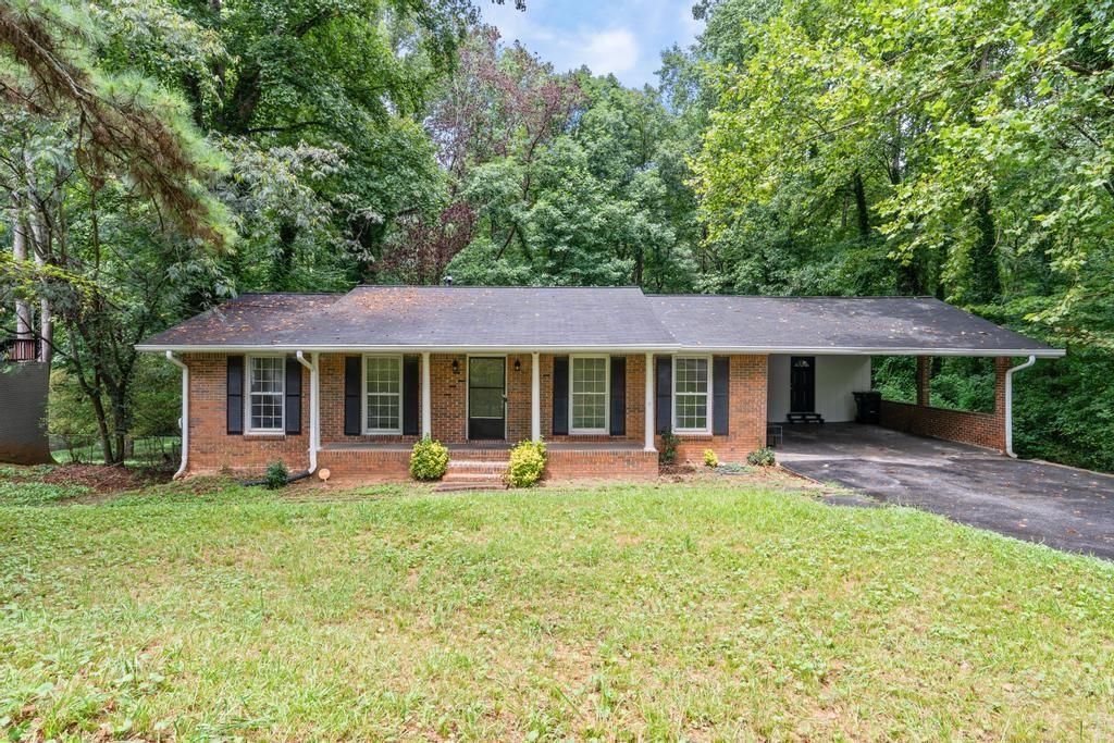 246 Barbara Lane SW, Mableton, GA 30126