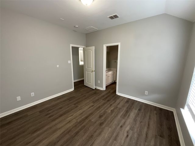 1055 Heathrow Drive, Frisco, TX 75036