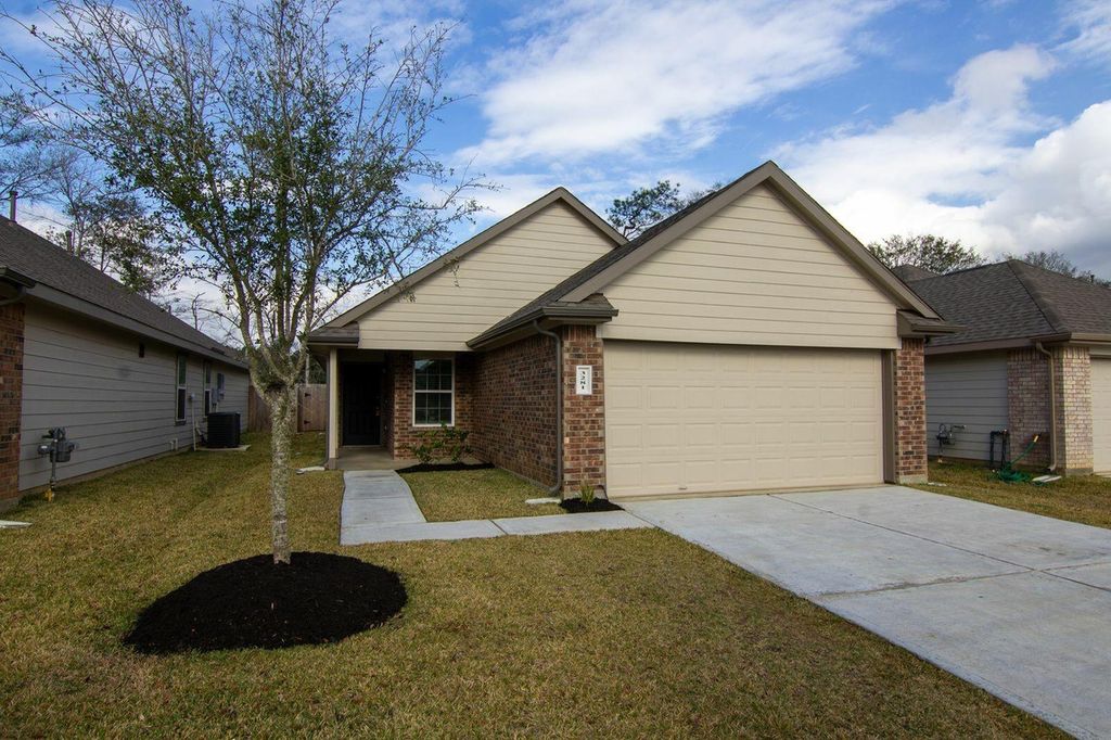 3281 Chunk, Conroe, TX 77301