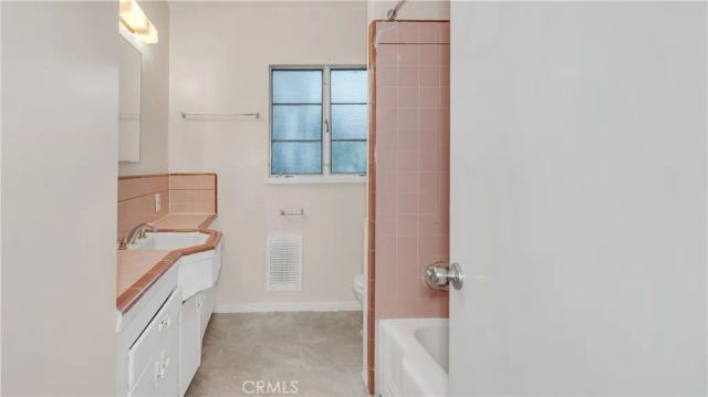 154 S Lima Street, Sierra Madre, CA 91024