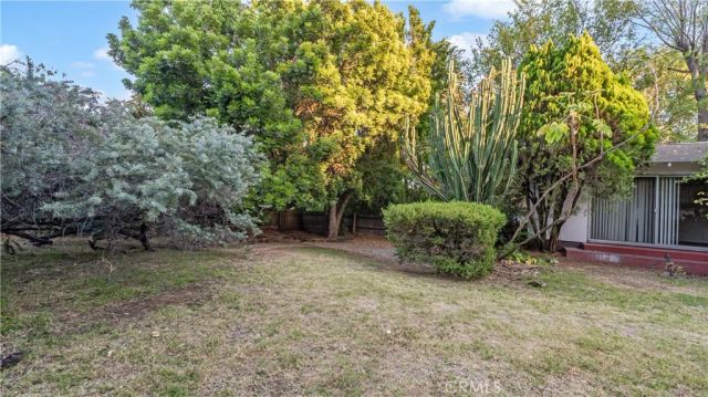 154 S Lima Street, Sierra Madre, CA 91024