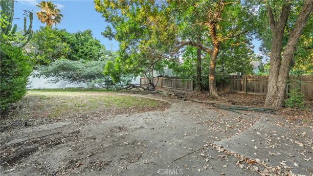154 S Lima Street, Sierra Madre, CA 91024