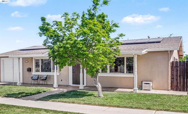 3210 Rama Dr, San Jose, CA 95124