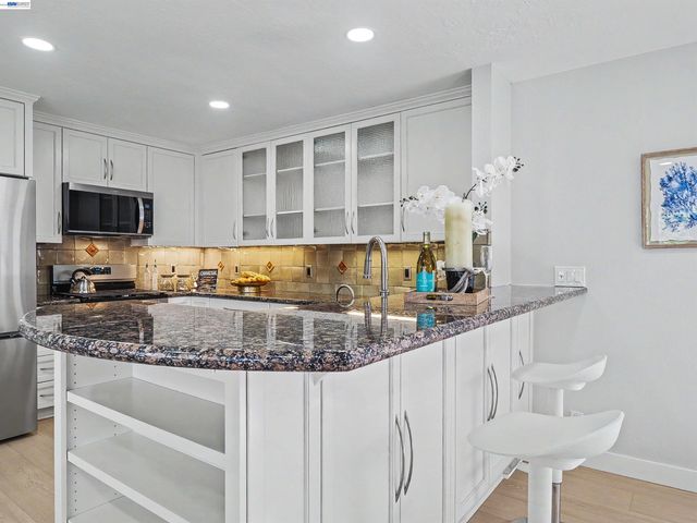 3210 Rama Dr, San Jose, CA 95124