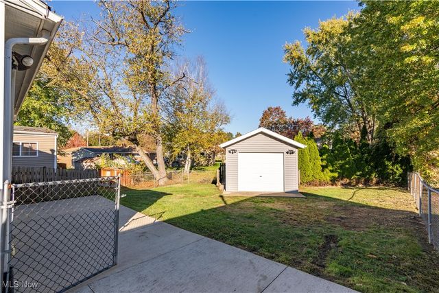 1615 Romona Road, Akron, OH 44305