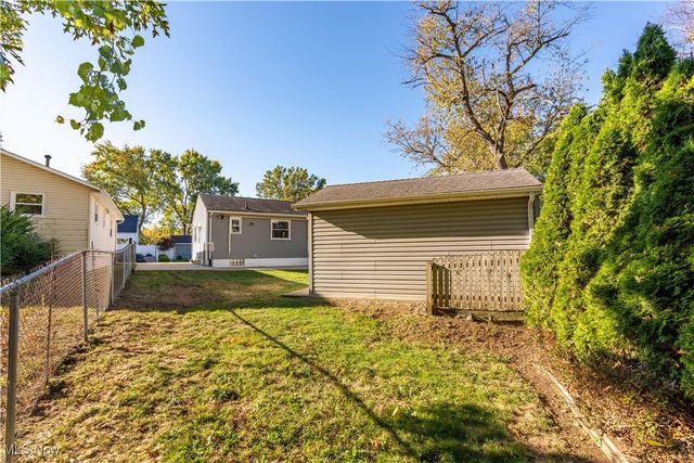 1615 Romona Road, Akron, OH 44305