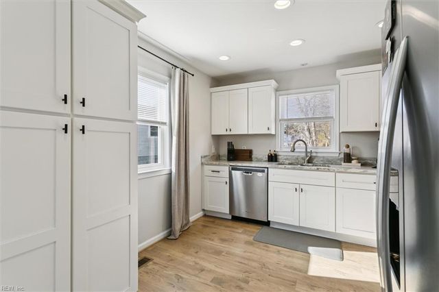 1274 Poquoson AVE, Poquoson, VA 23662