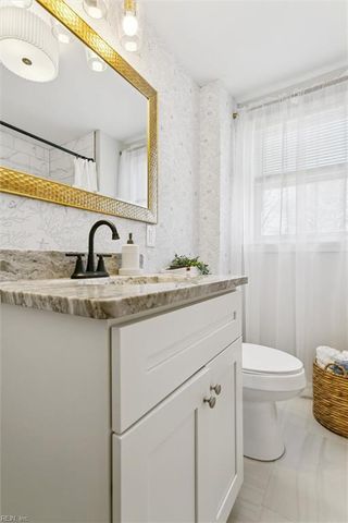 1274 Poquoson AVE, Poquoson, VA 23662