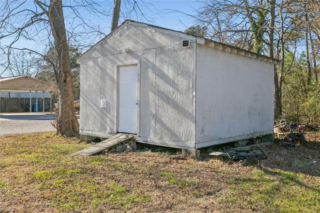 1274 Poquoson AVE, Poquoson, VA 23662