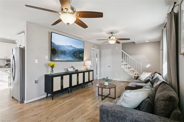 1274 Poquoson AVE, Poquoson, VA 23662