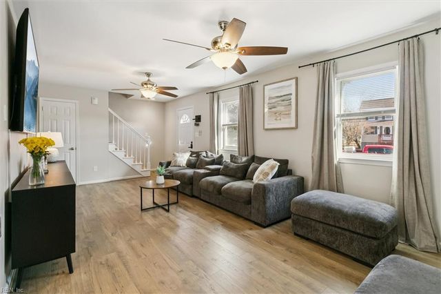 1274 Poquoson AVE, Poquoson, VA 23662