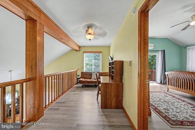 211 NADINE BLVD, Pocono Summit, PA 18346