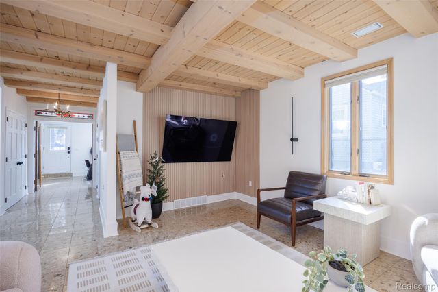 39401 Lakeshore Drive, Harrison Charter Township, MI 48045