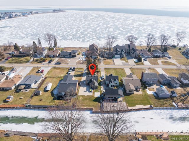 39401 Lakeshore Drive, Harrison Charter Township, MI 48045