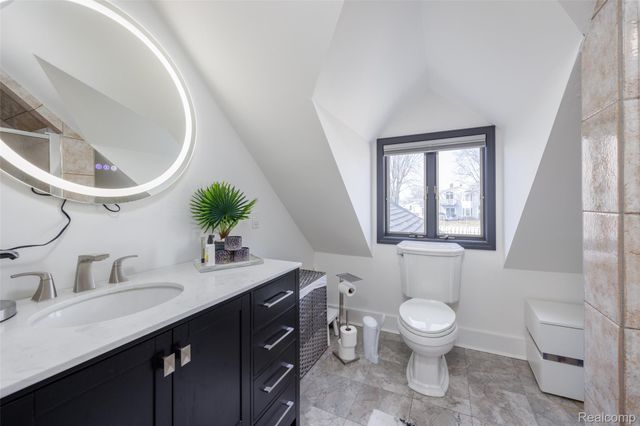 39401 Lakeshore Drive, Harrison Charter Township, MI 48045