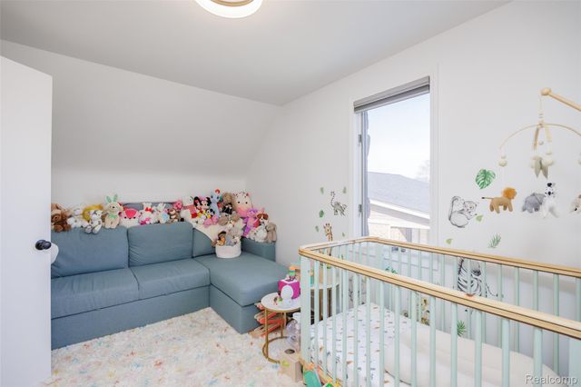 39401 Lakeshore Drive, Harrison Charter Township, MI 48045