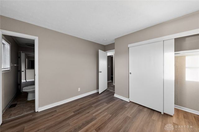 304 Applegate Road, Englewood, OH 45322