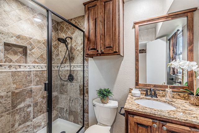 4211 Windhurst Drive, Arlington, TX 76015