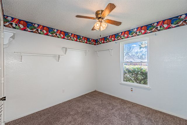 4211 Windhurst Drive, Arlington, TX 76015