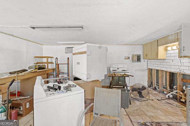 655 Stagecoach Road, Stockbridge, GA 30281