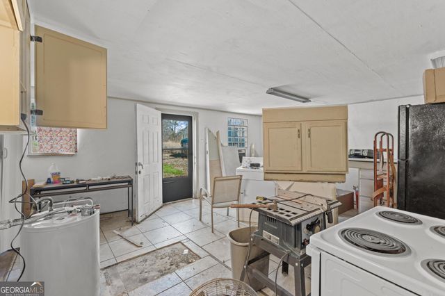 655 Stagecoach Road, Stockbridge, GA 30281