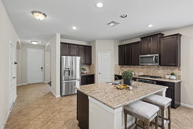 18219 Bridle Meadow Lane, Tomball, TX 77377