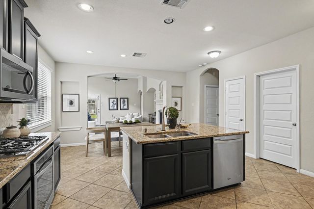 18219 Bridle Meadow Lane, Tomball, TX 77377