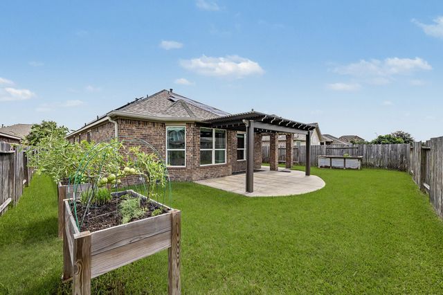 18219 Bridle Meadow Lane, Tomball, TX 77377