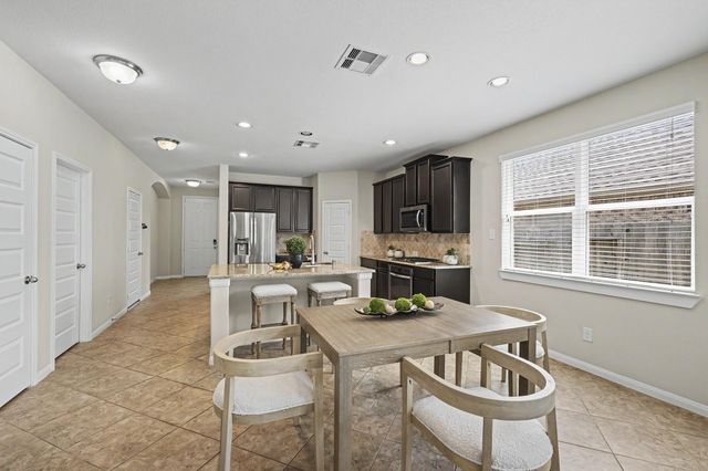 18219 Bridle Meadow Lane, Tomball, TX 77377