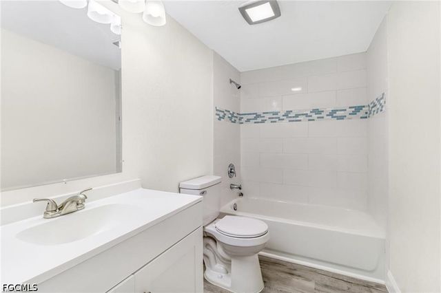 16590 Partridge Place RD 102, Fort Myers, FL 33908