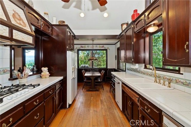 701 Zurich Drive, Lake Arrowhead, CA 92352