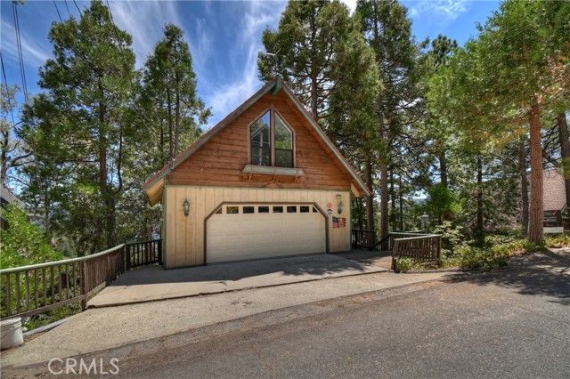 701 Zurich Drive, Lake Arrowhead, CA 92352