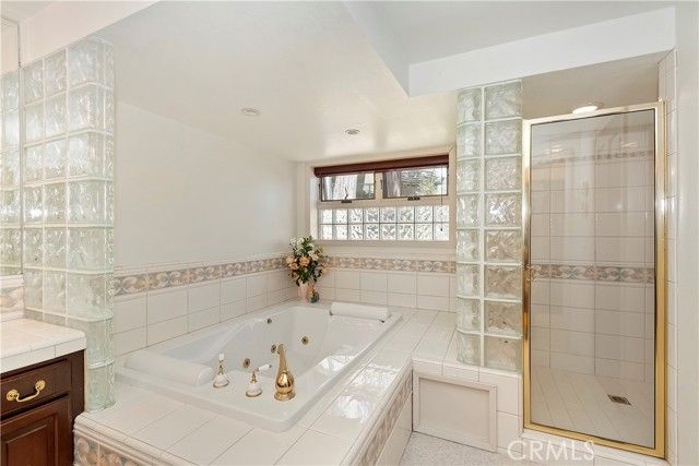 701 Zurich Drive, Lake Arrowhead, CA 92352