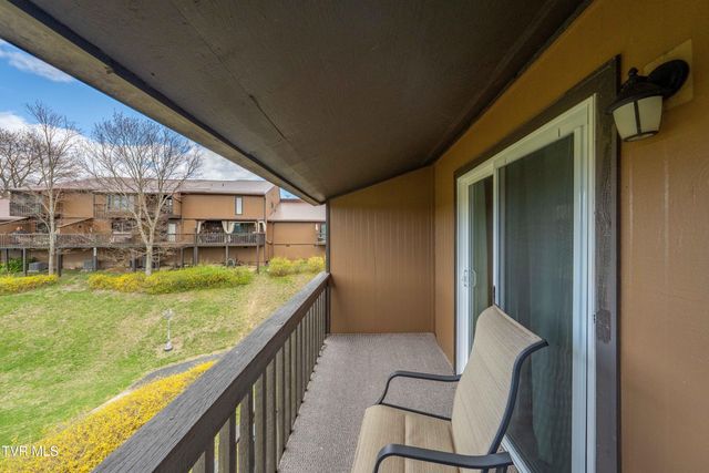 548 Fleetwood Drive D, Kingsport, TN 37660