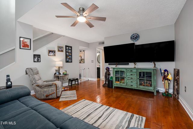 548 Fleetwood Drive D, Kingsport, TN 37660