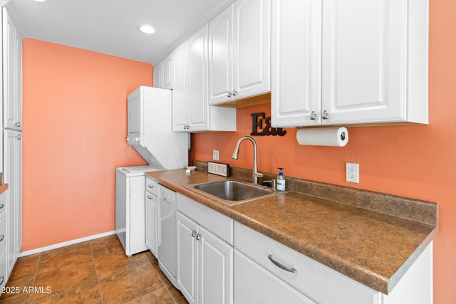 8412 E ROOSEVELT Street, Scottsdale, AZ 85257