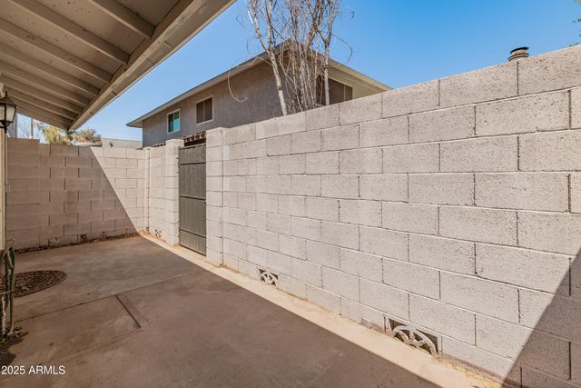 8412 E ROOSEVELT Street, Scottsdale, AZ 85257