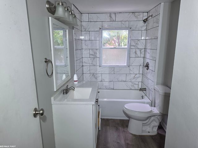 21356 Westview Avenue, Ferndale, MI 48220