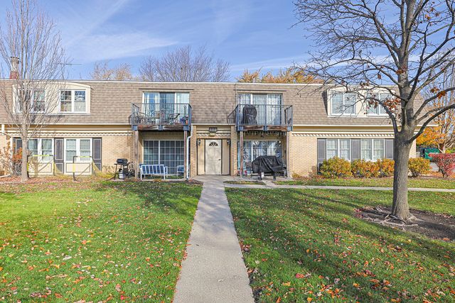 1111 Pleasant Run Drive 911, Wheeling, IL 60090