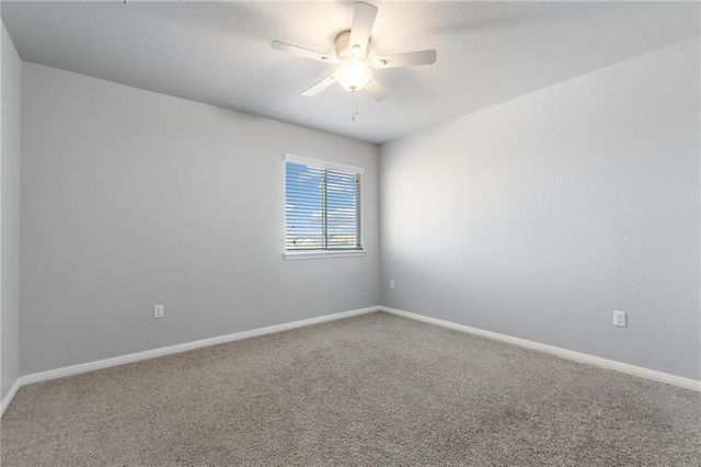 170 Kingfisher LN, Kyle, TX 78640