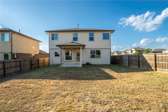 170 Kingfisher LN, Kyle, TX 78640