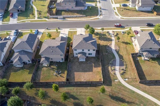 170 Kingfisher LN, Kyle, TX 78640