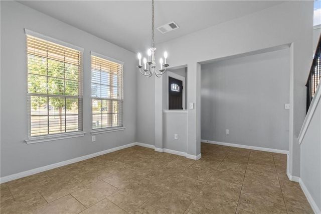 170 Kingfisher LN, Kyle, TX 78640