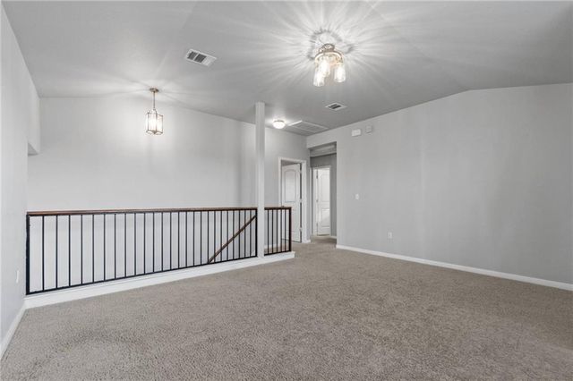 170 Kingfisher LN, Kyle, TX 78640